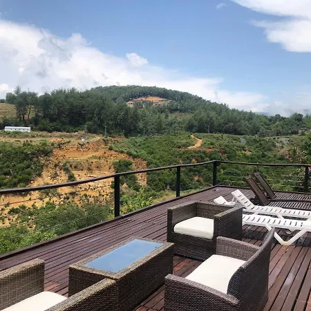In Goekova, Akyaka Villa Ula