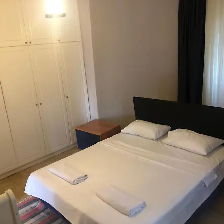 Vila In Goekova, Akyaka Ula